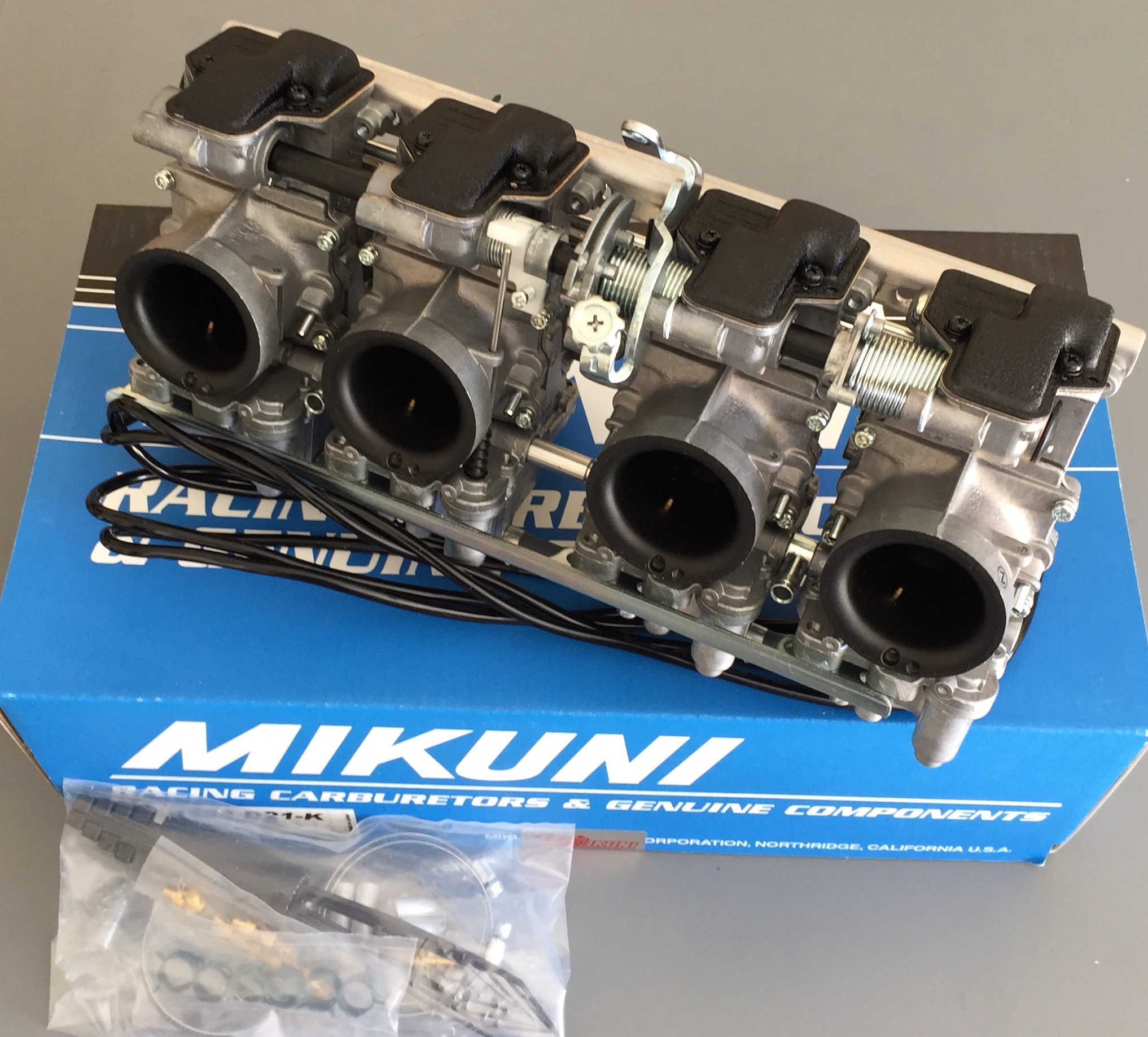 RS36 Mikuni Carb Kit for Suzuki Kawasaki Yamaha, selected models Mikunioz